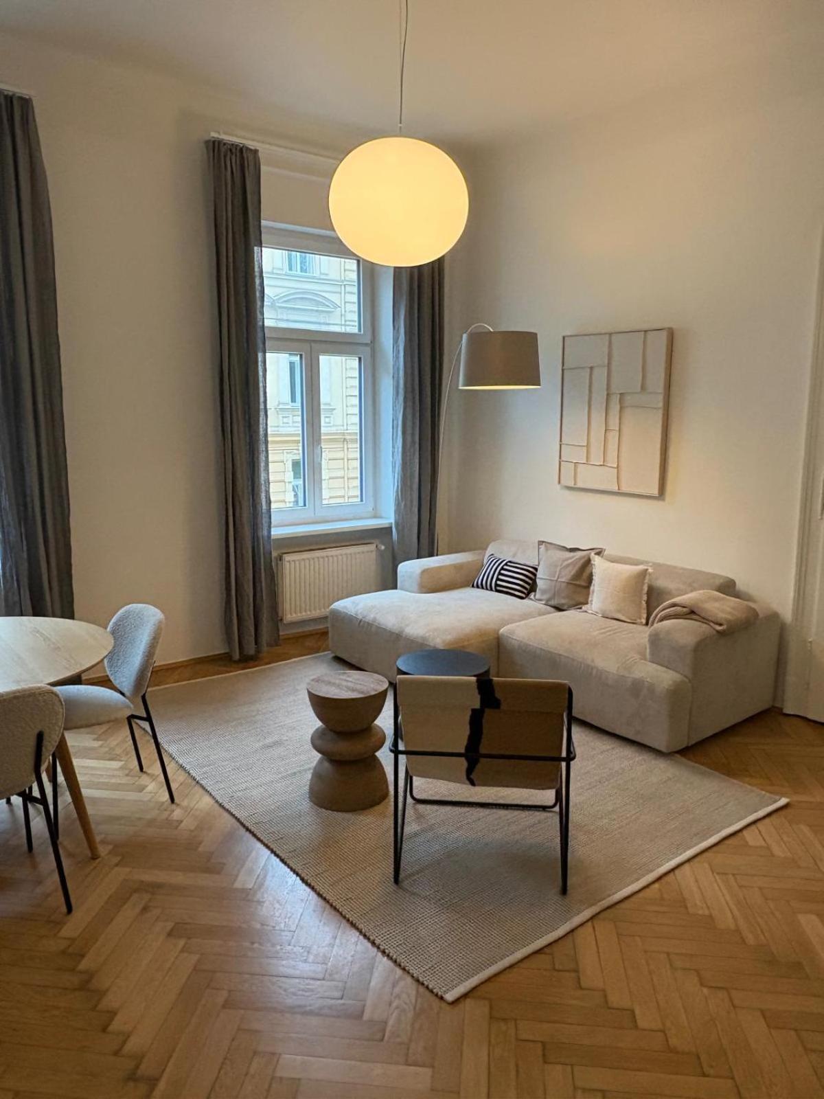 Premium Apartment In Altstadtnaehe Грац Экстерьер фото